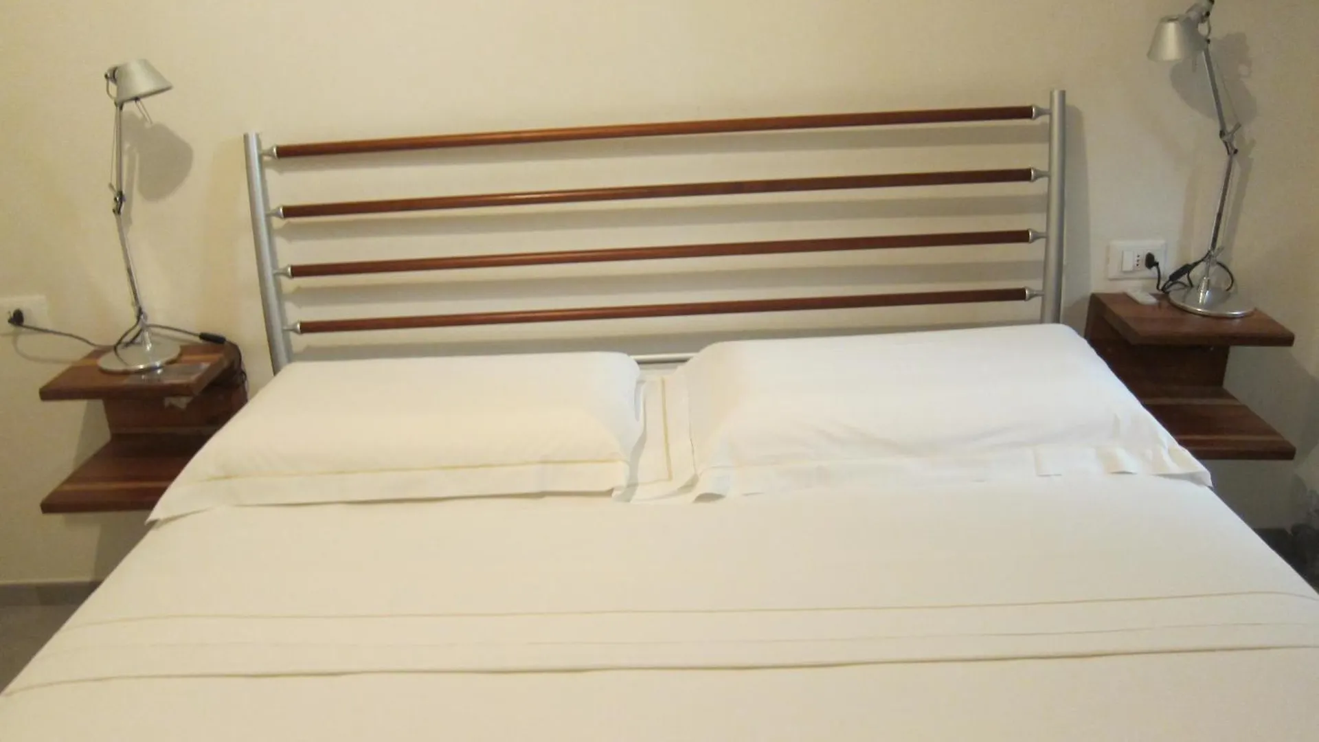 Bed and Breakfast a casa di enrico Firenze Italia